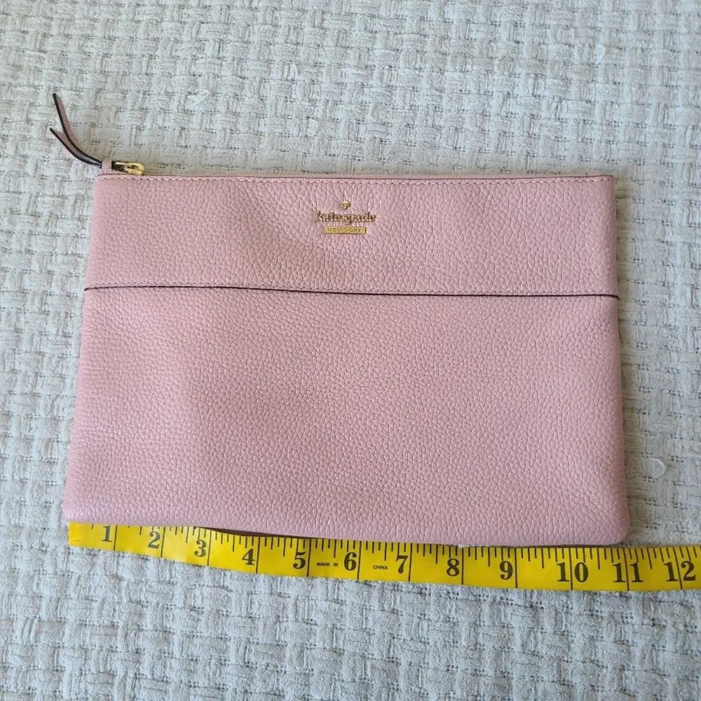 Kate Spade Blush Pink Grained Leather Cluth